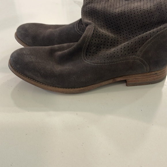 EUC N.D.C. Made by hand soft suede leather boots. - Picture 3 of 4